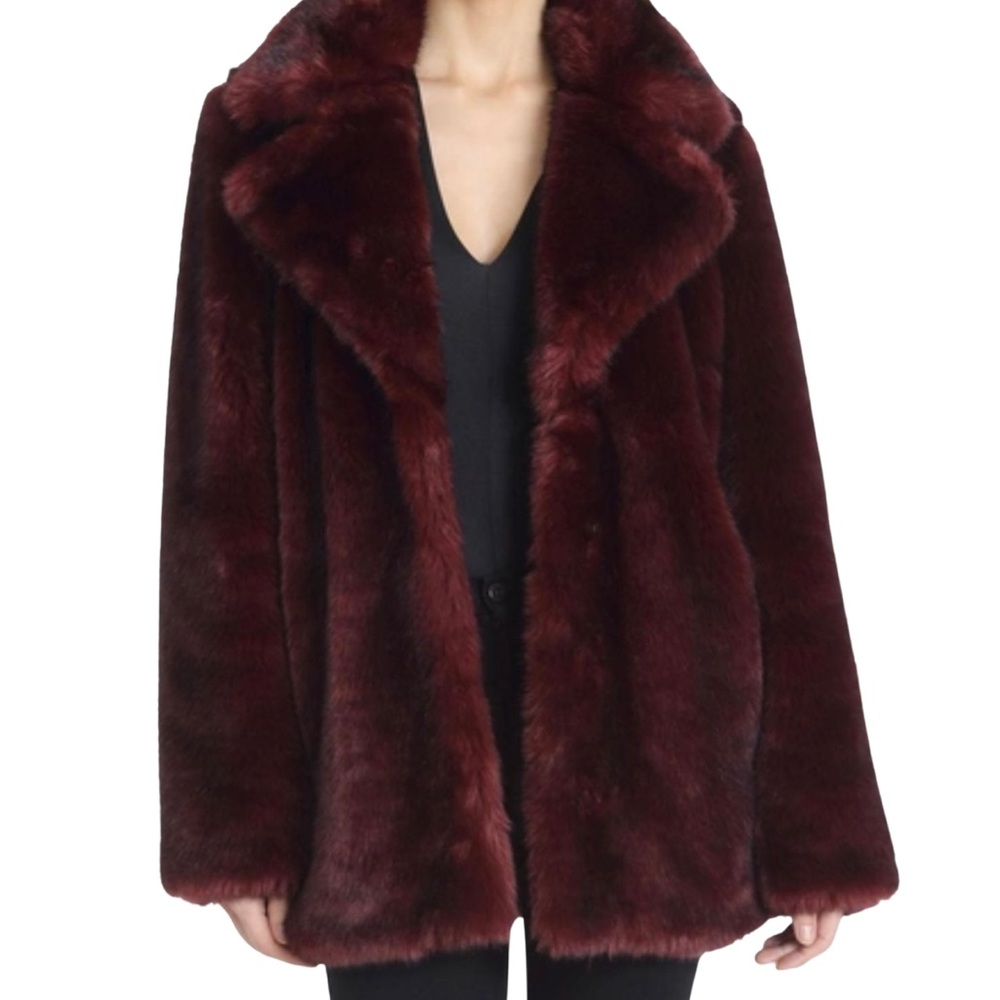 Luxurious Avec Les Filles Faux Fur Coat